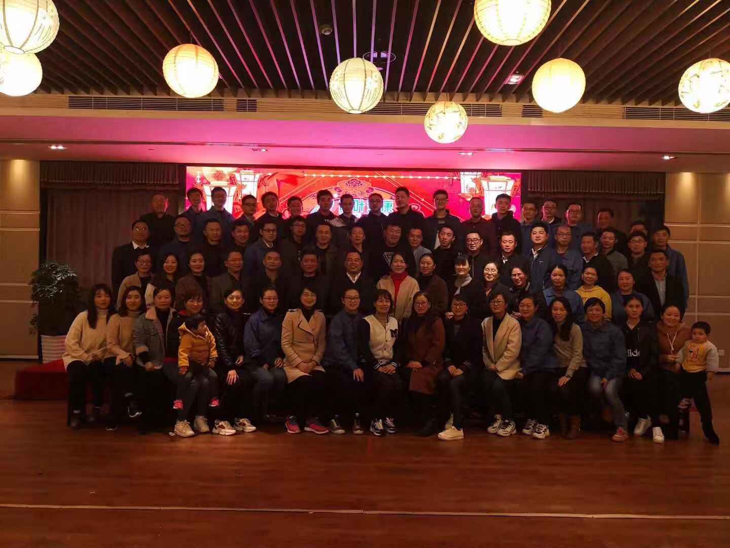 胜天国际-梦想照进现实,努力成就未来!
