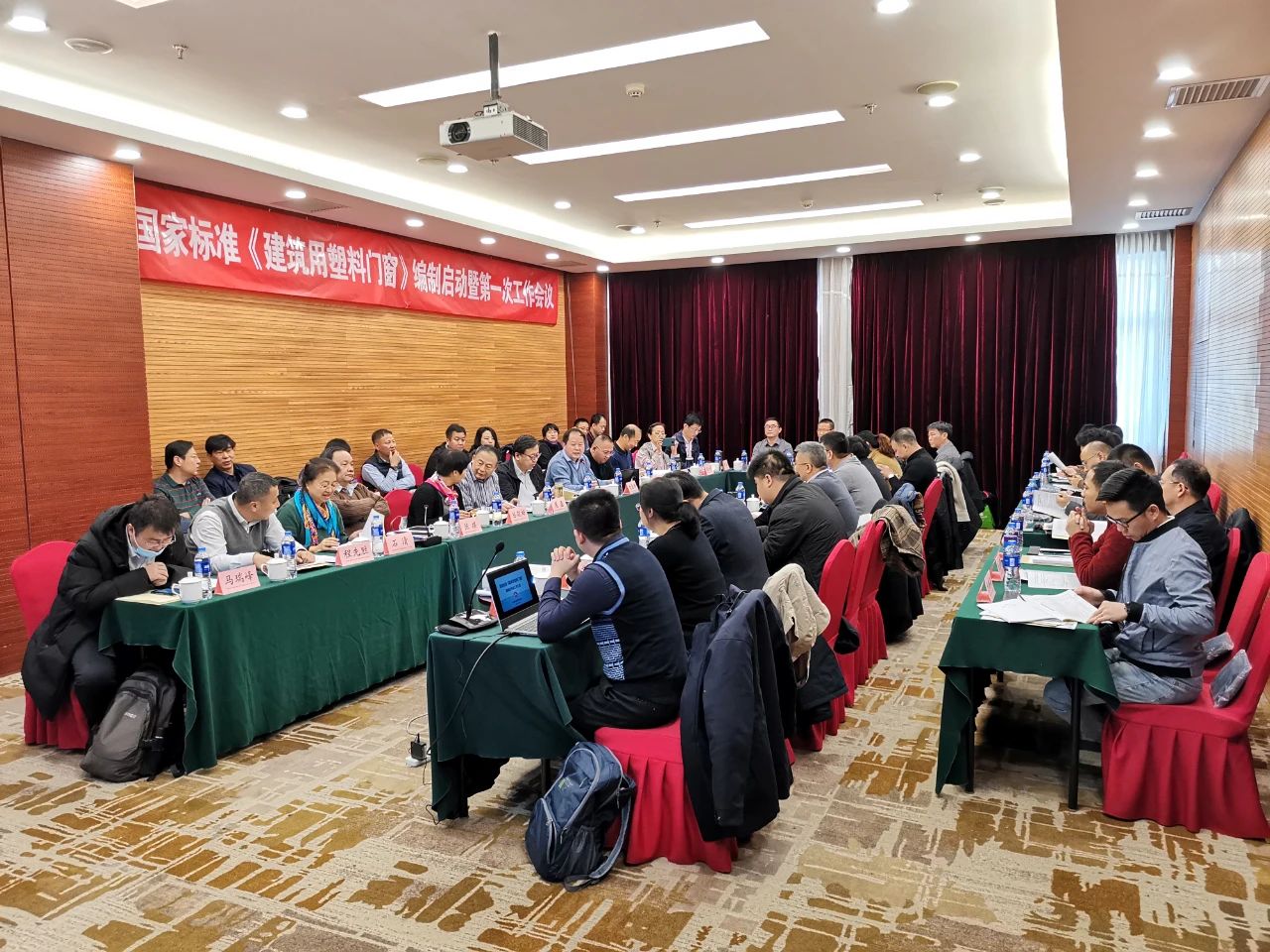 胜天国际-梦想照进现实,努力成就未来!